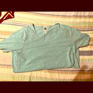 Lularoe Perfect T medium